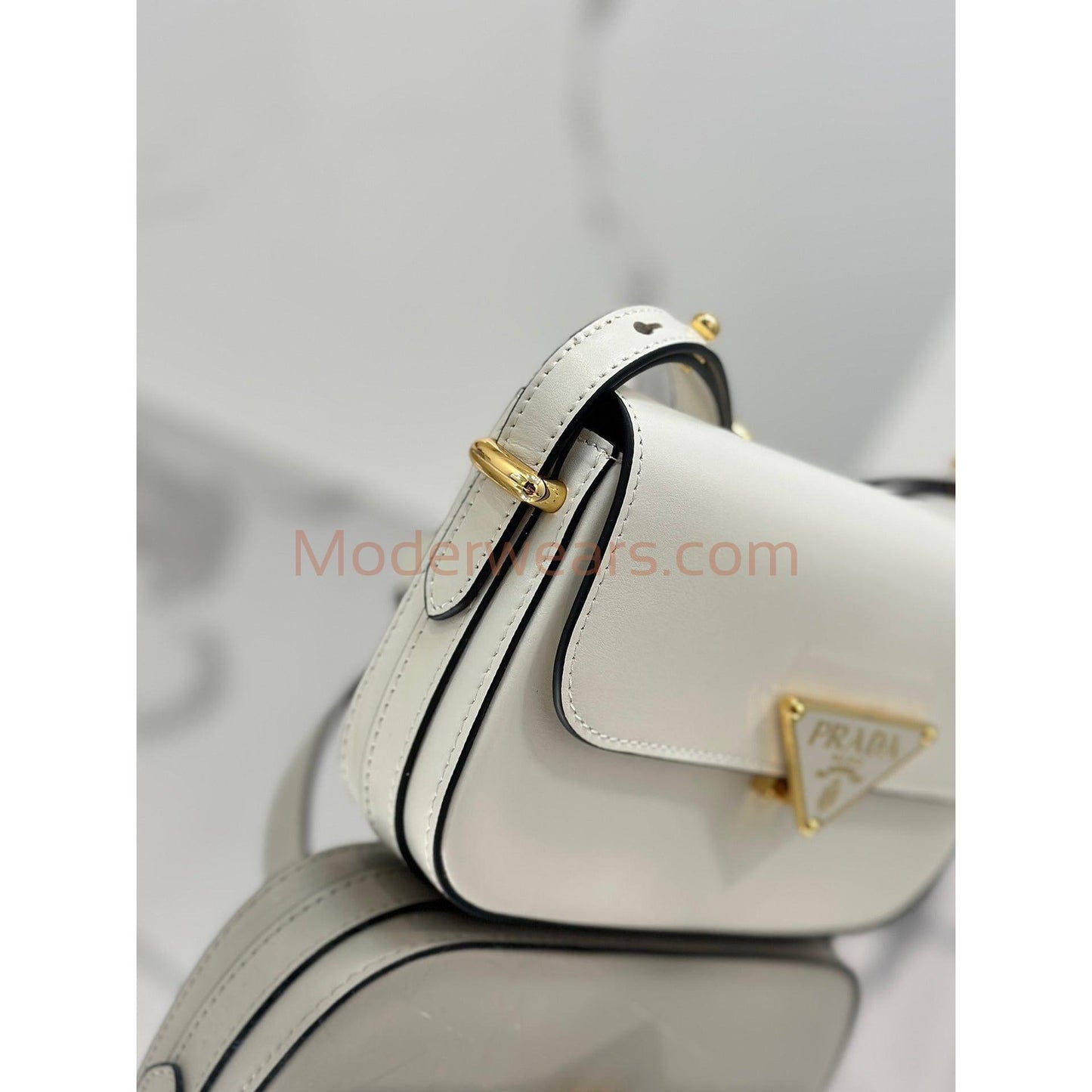 Chic & Stylish Bags