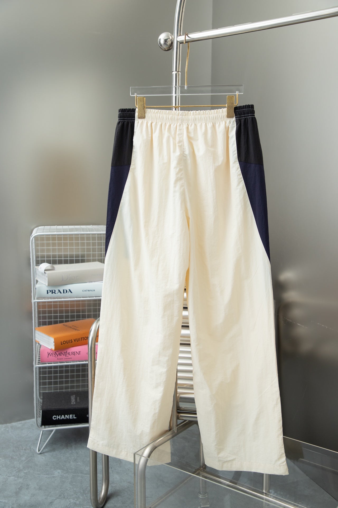 NEW ARRIVAL STREETWEAR - STREETWEAR CLOTHING