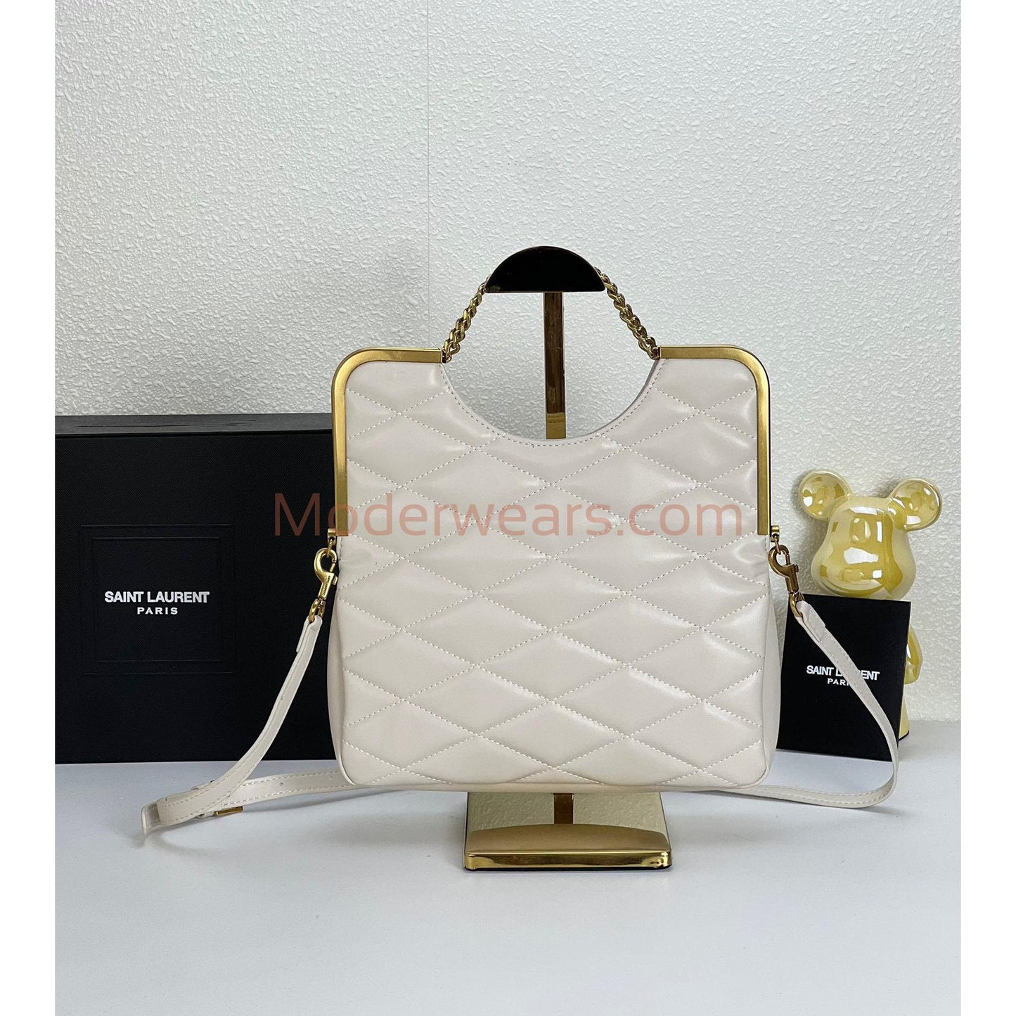 Chic & Stylish Bags