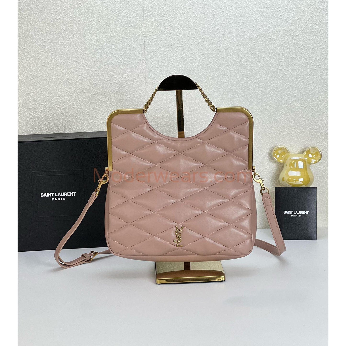 Chic & Stylish Bags
