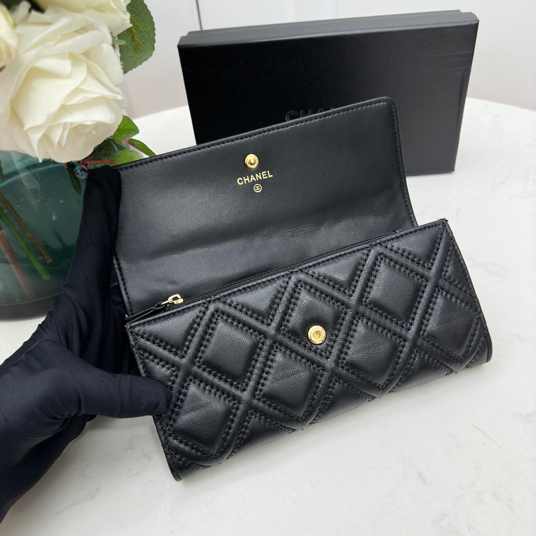 Chic & Stylish Bags