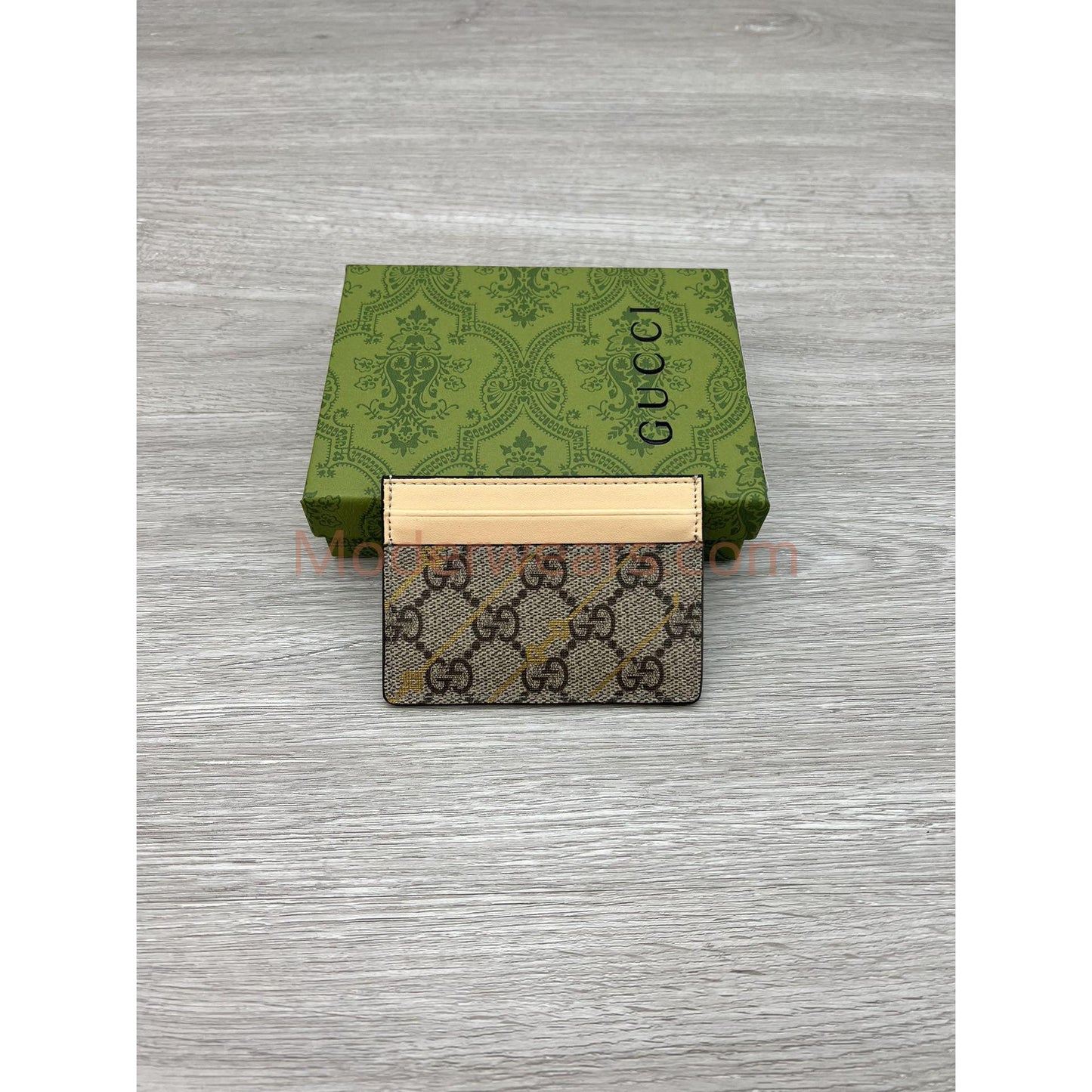 Chic & Stylish Bags