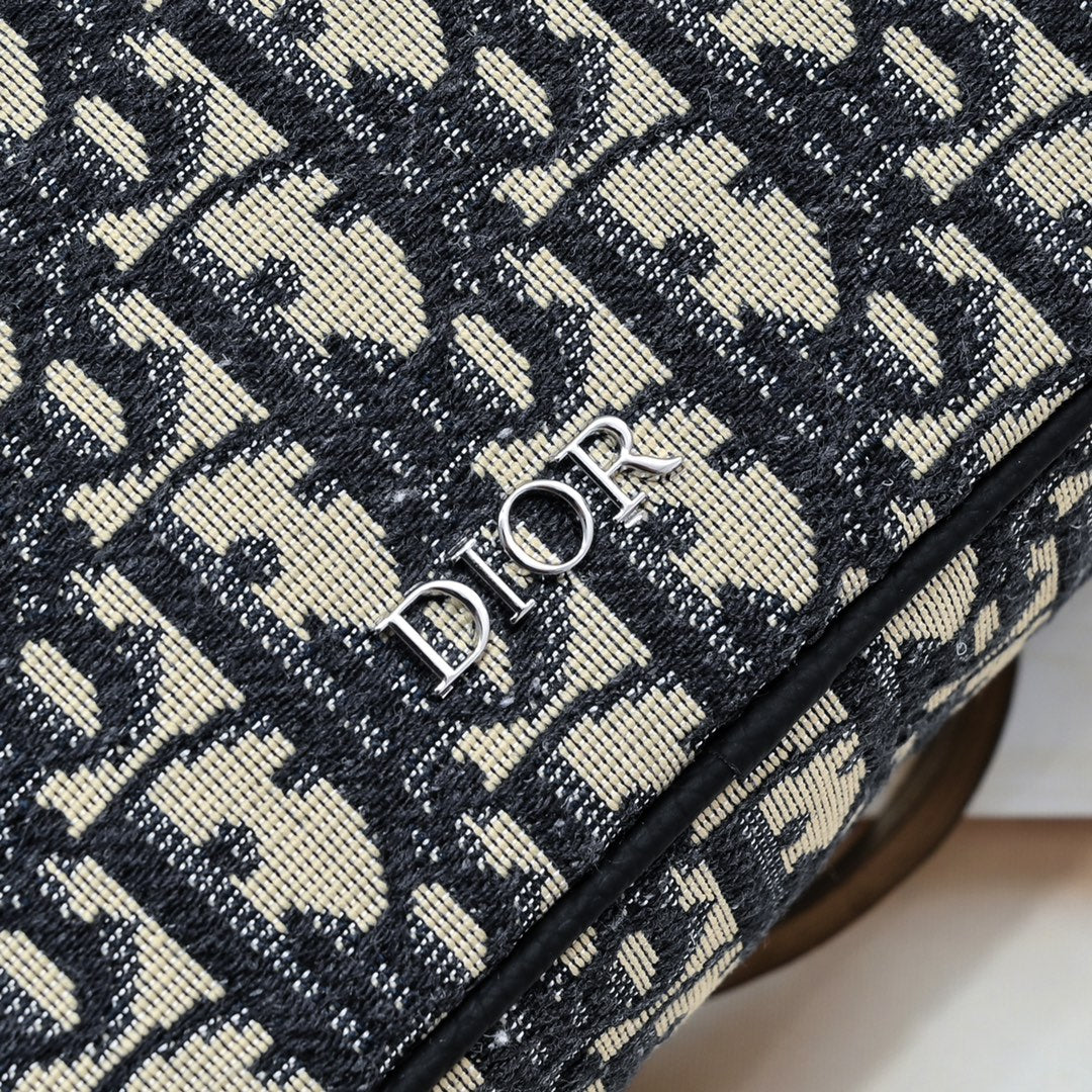 Chic & Stylish Bags