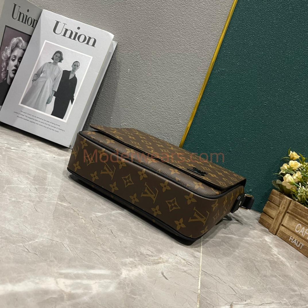 Chic & Stylish Bags