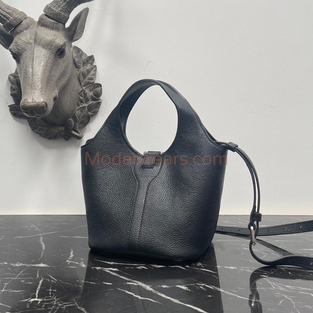 Chic & Stylish Bags