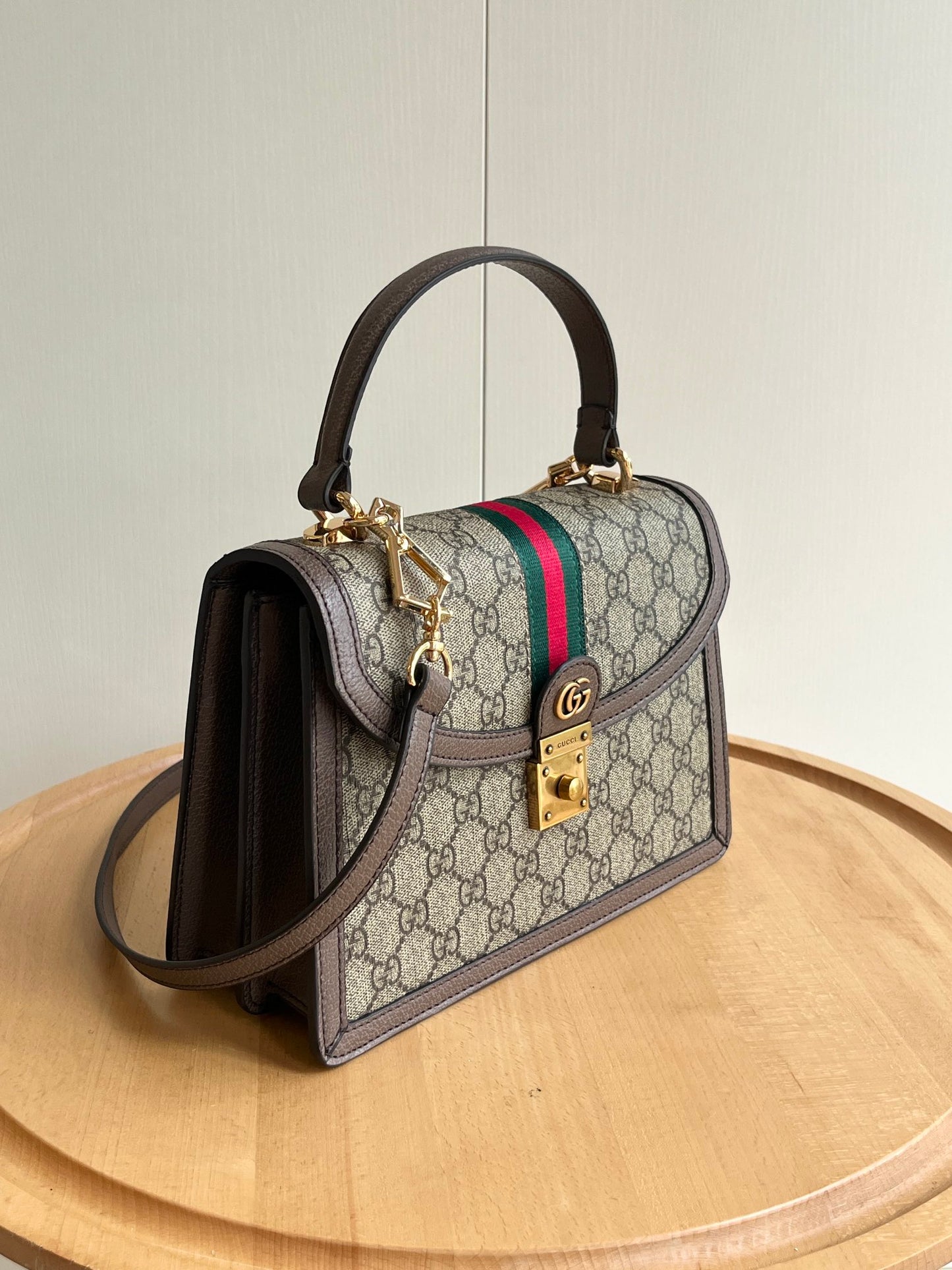Chic & Stylish Bags