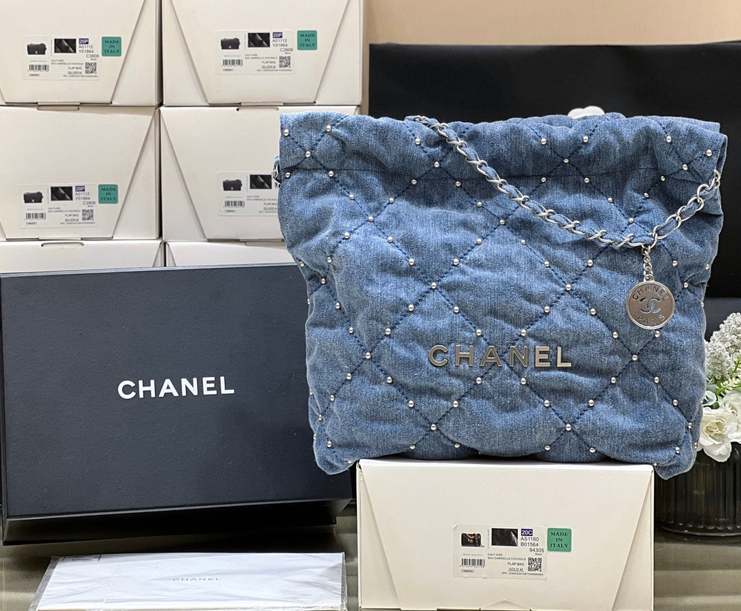 Chic & Stylish Bags
