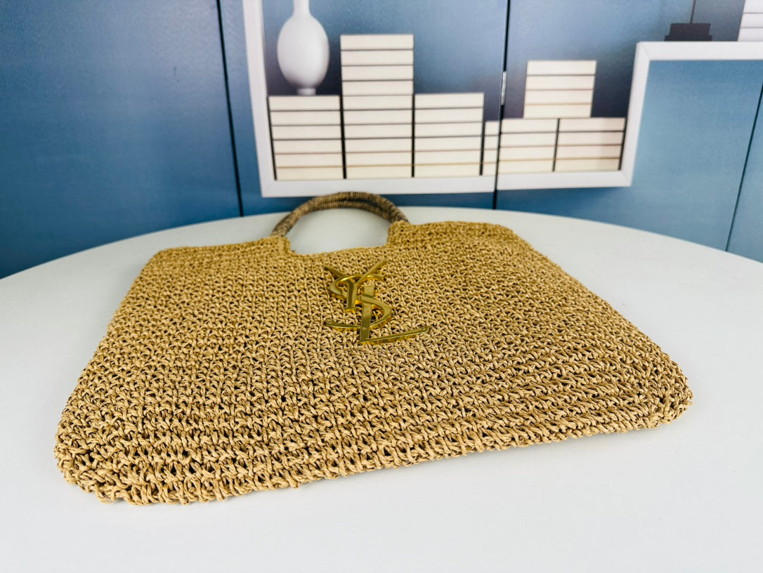 Chic & Stylish Bags