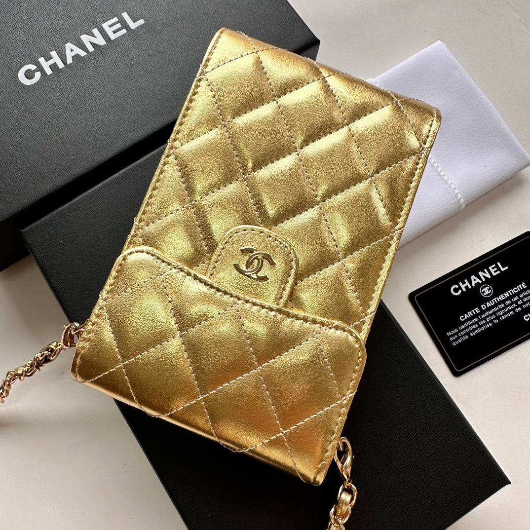 Chic & Stylish Bags
