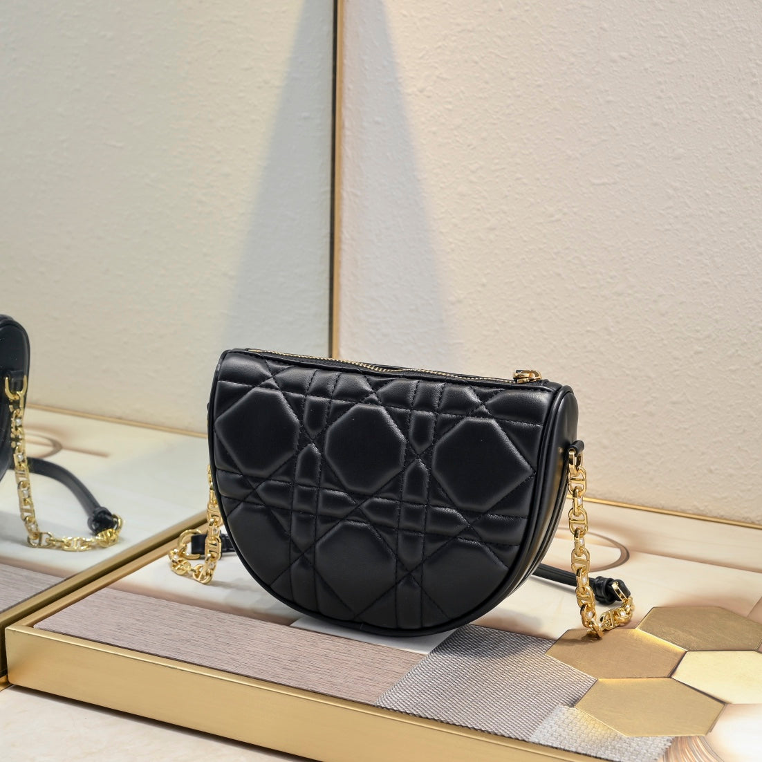 Chic & Stylish Bags