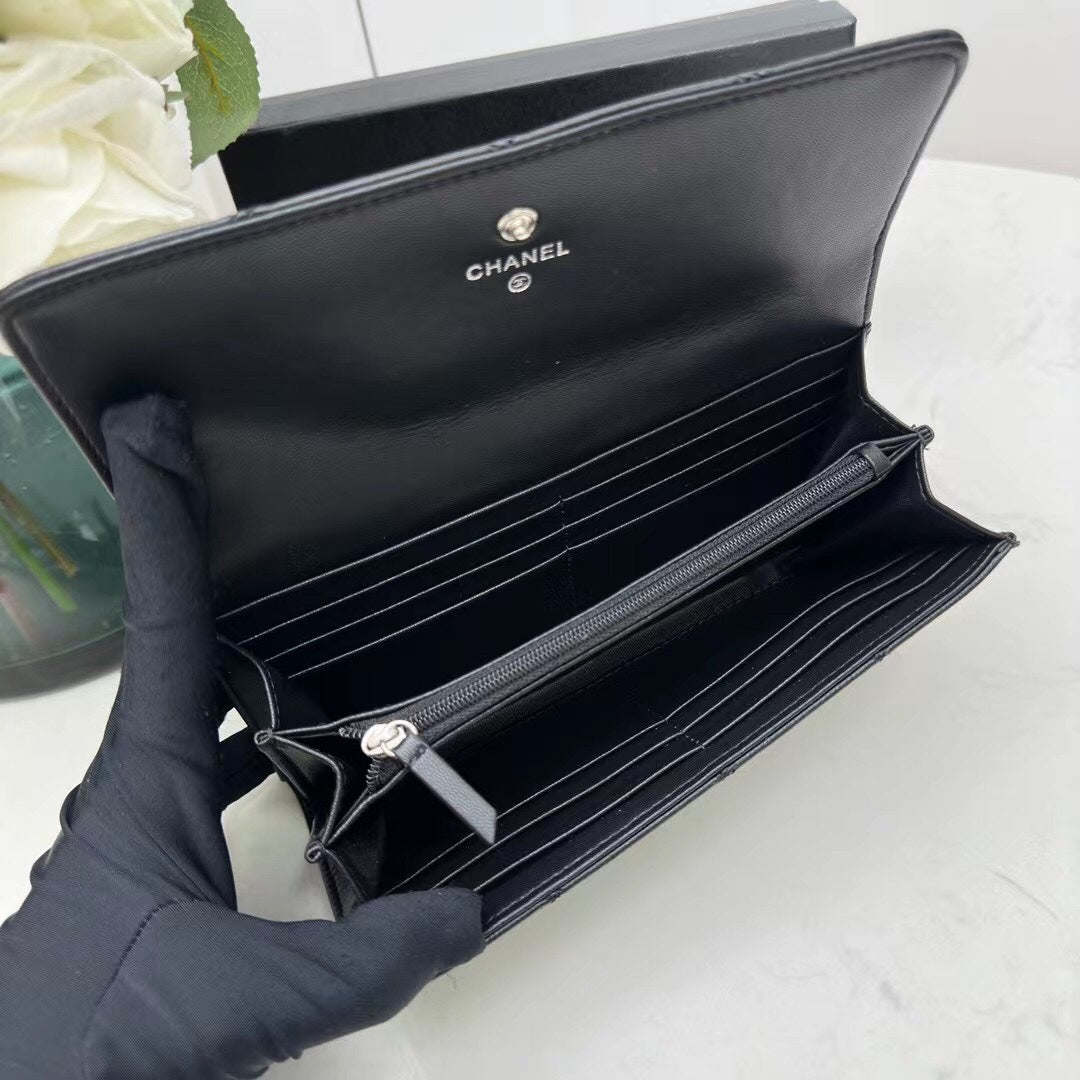 Chic & Stylish Bags