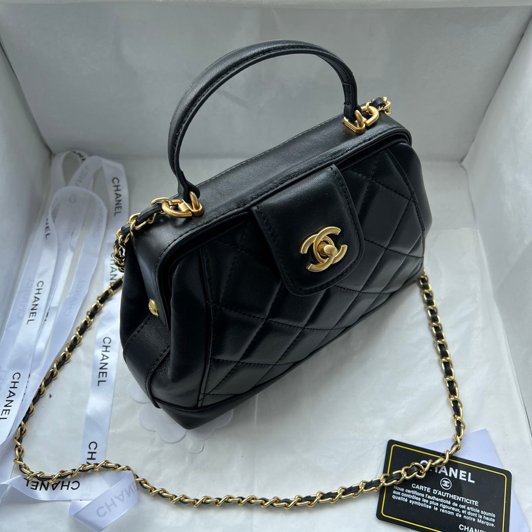 Chic & Stylish Bags