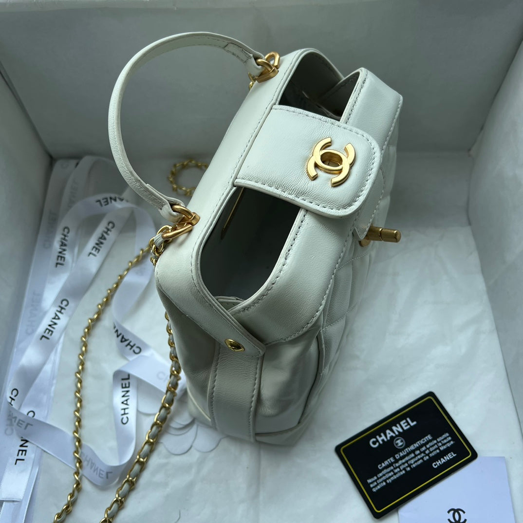 Chic & Stylish Bags