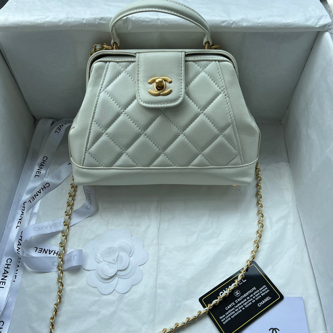 Chic & Stylish Bags