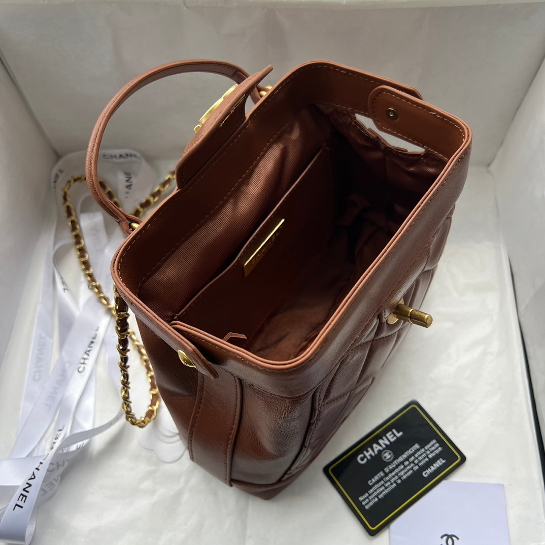 Chic & Stylish Bags