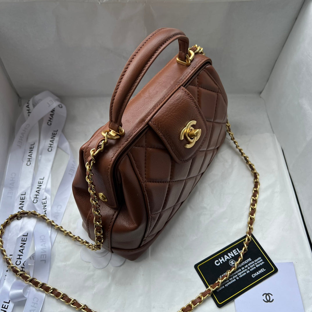Chic & Stylish Bags