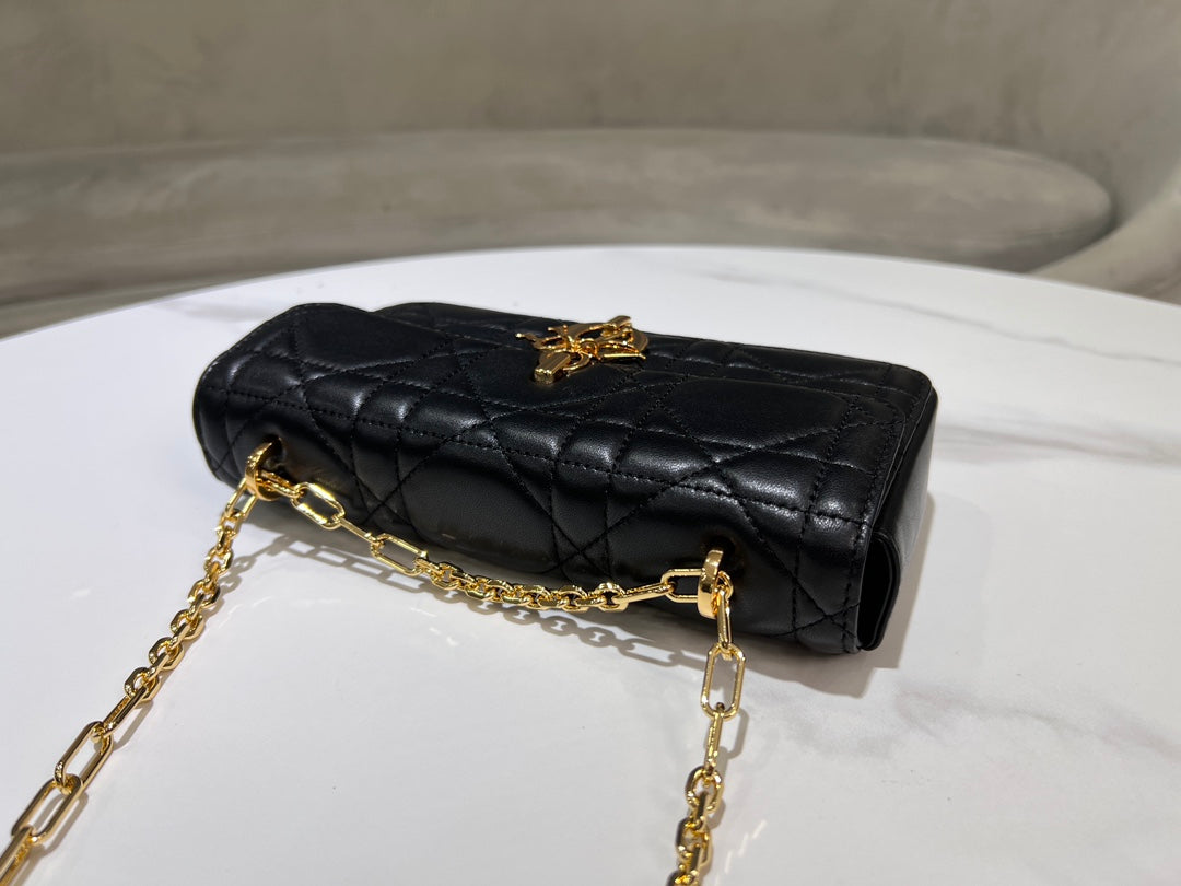 Chic & Stylish Bags