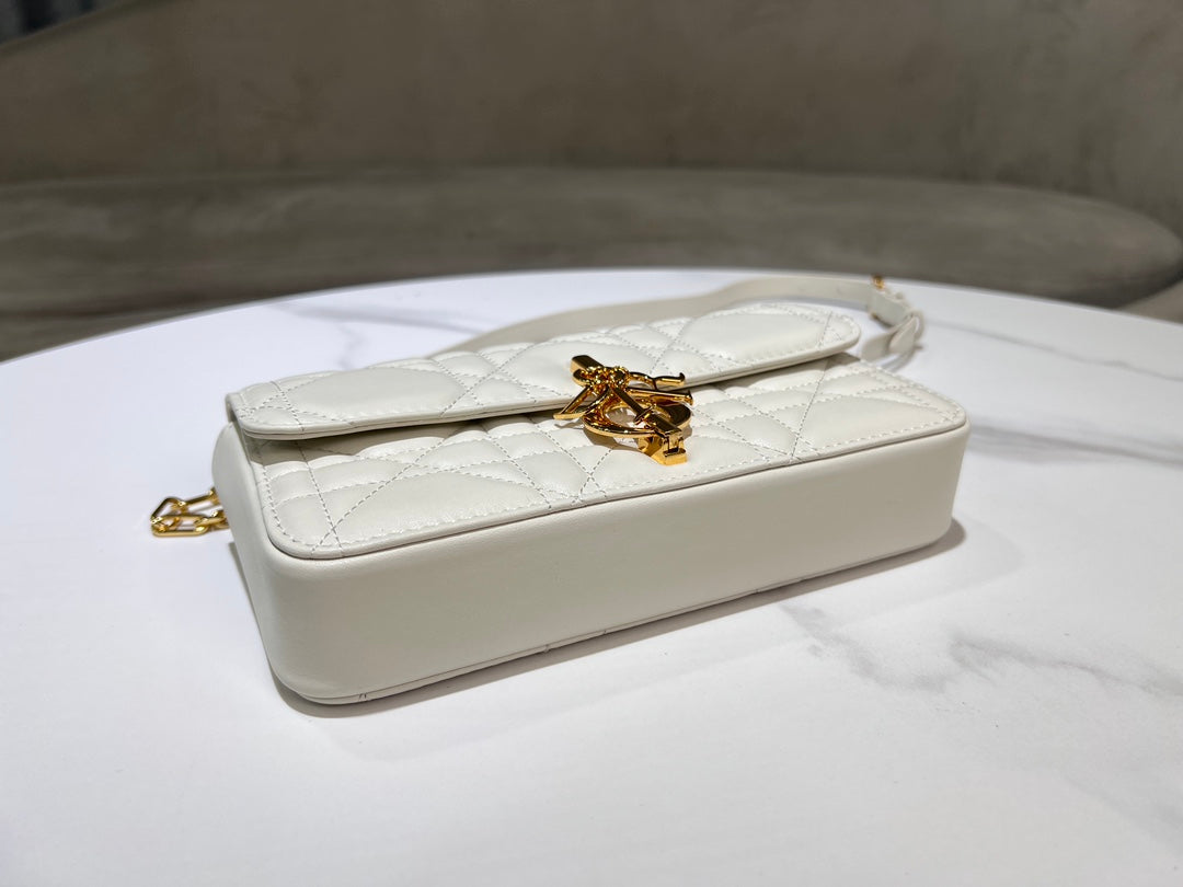 Chic & Stylish Bags