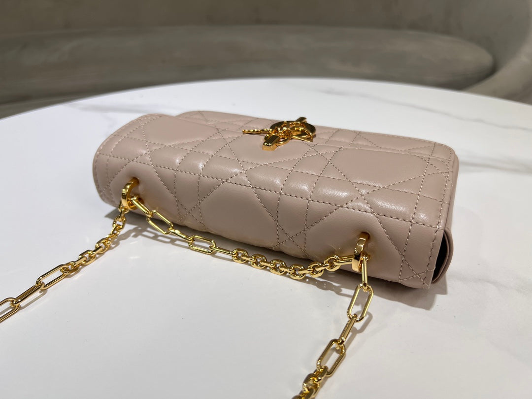 Chic & Stylish Bags