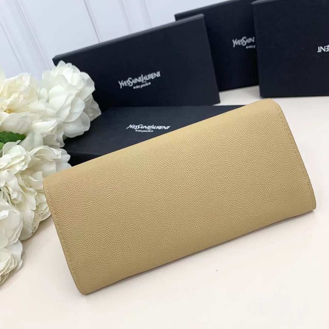 Chic & Stylish Bags