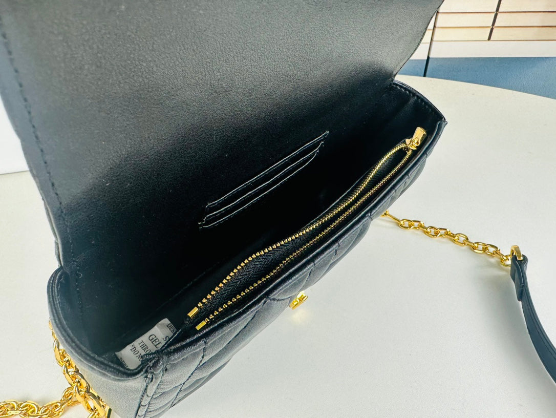 Chic & Stylish Bags