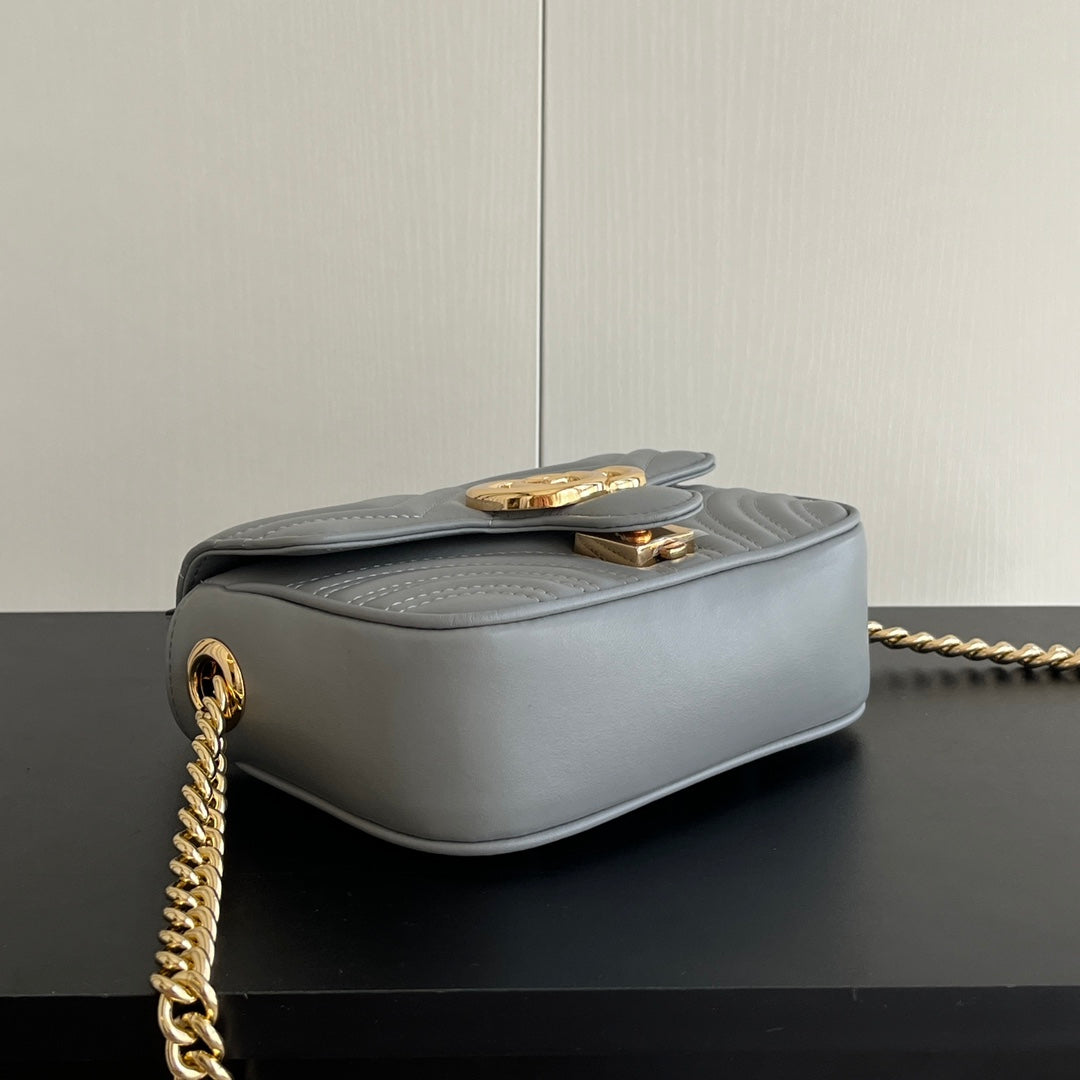 Chic & Stylish Bags