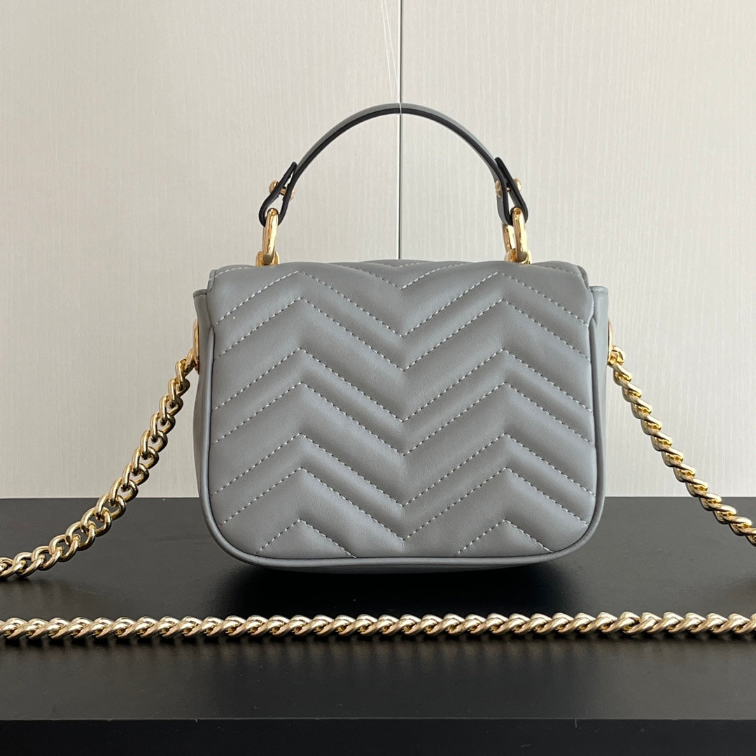 Chic & Stylish Bags