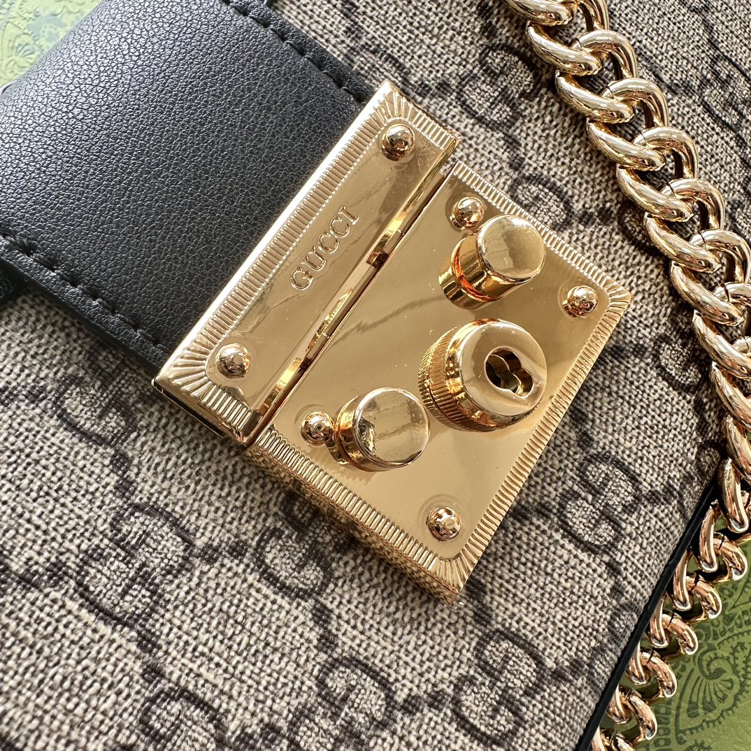 Chic & Stylish Bags