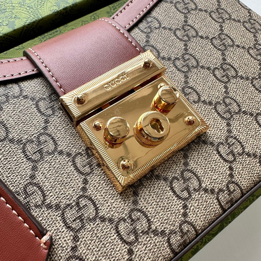 Chic & Stylish Bags