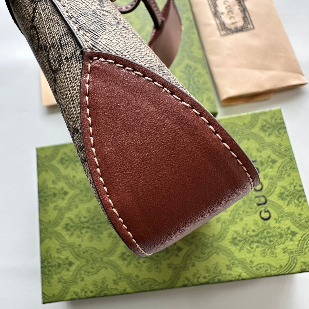 Chic & Stylish Bags