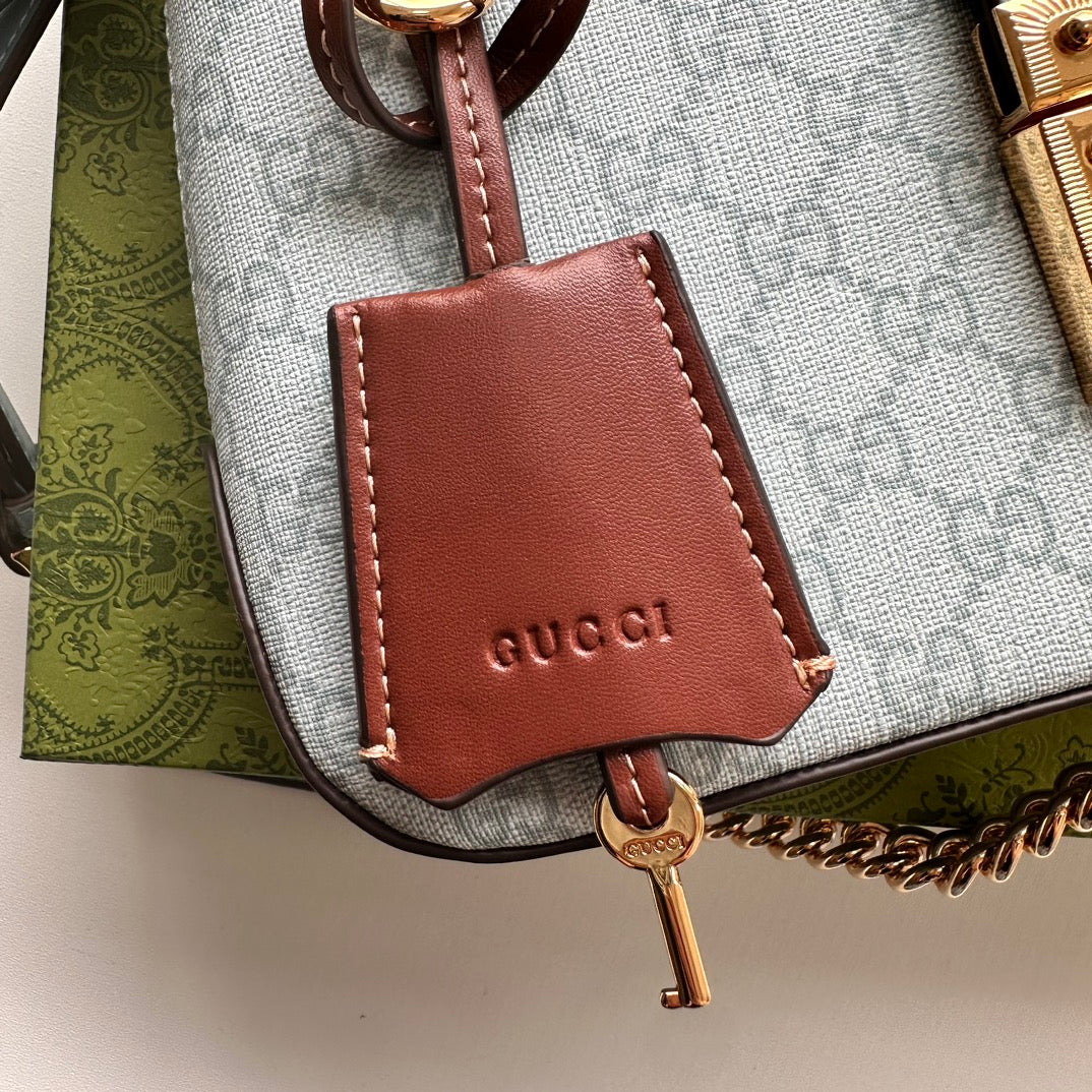 Chic & Stylish Bags
