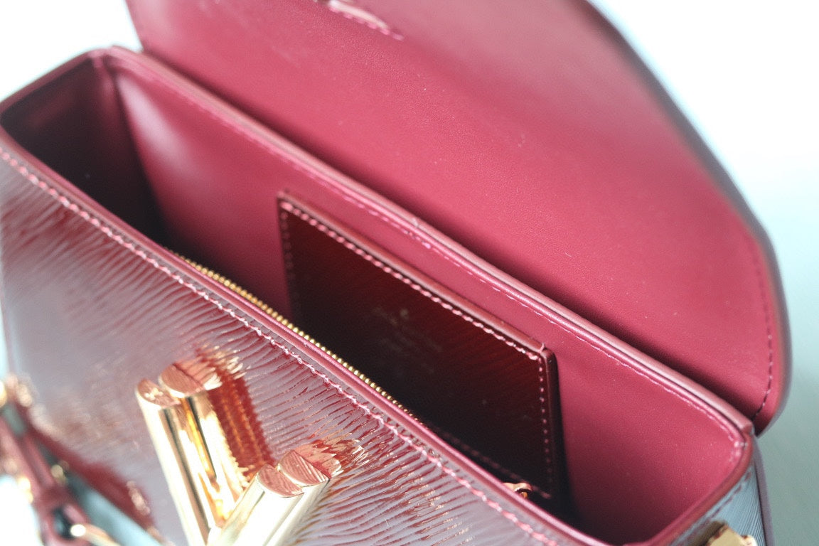 Chic & Stylish Bags