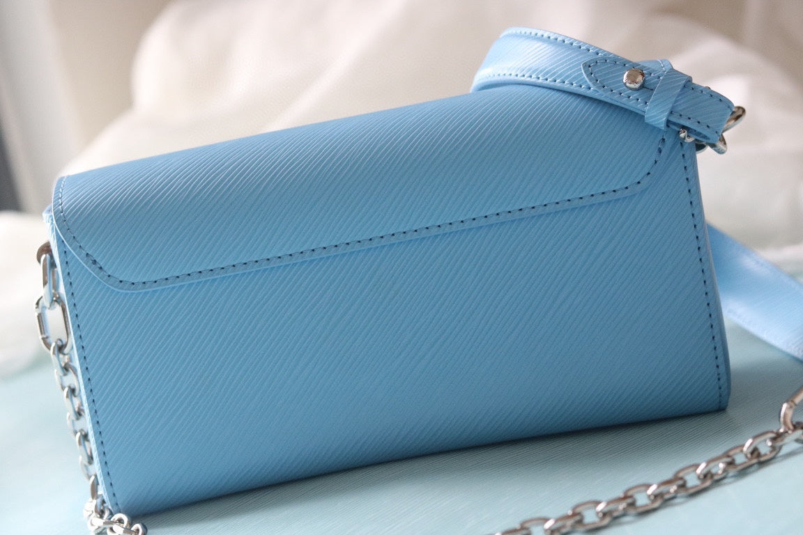 Chic & Stylish Bags