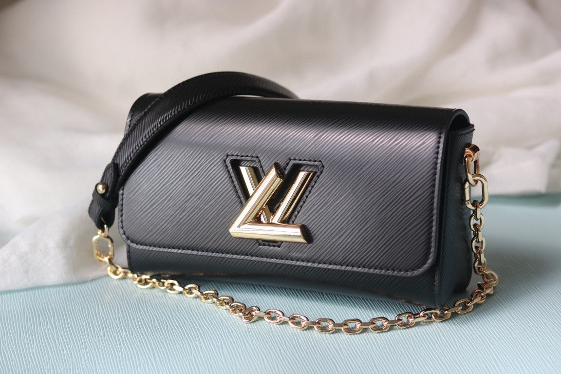 Chic & Stylish Bags