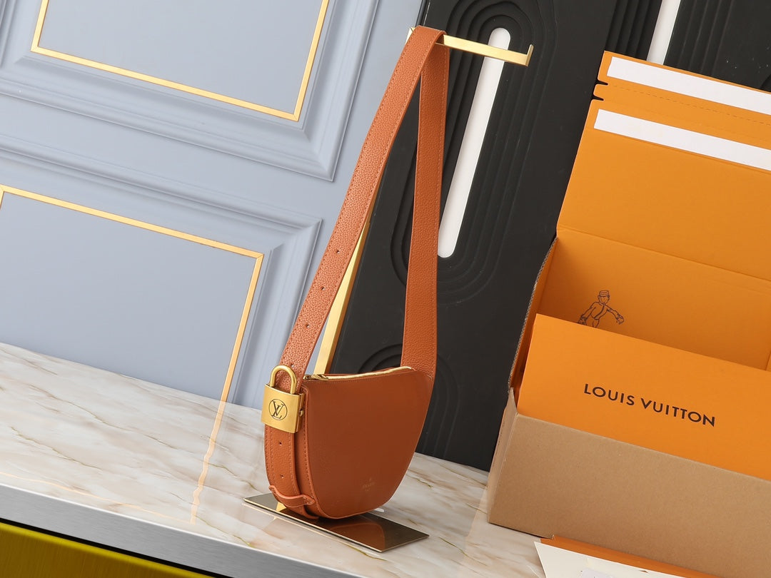 Chic & Stylish Bags