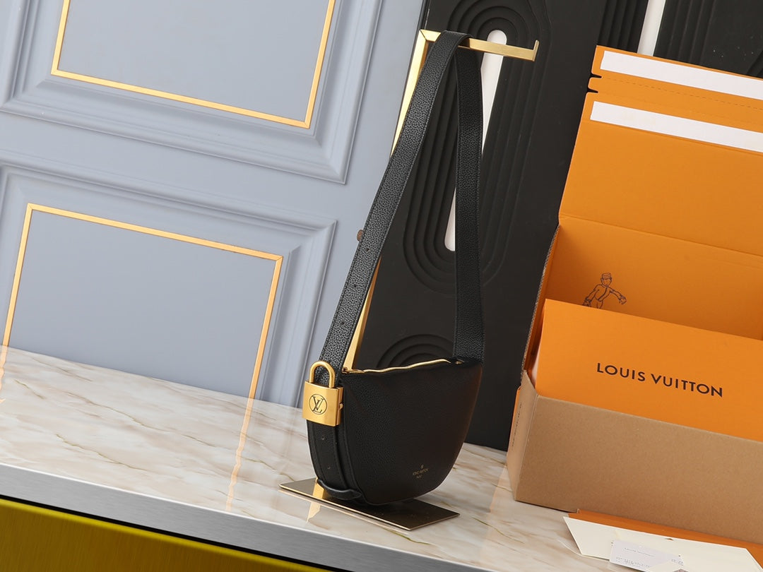 Chic & Stylish Bags