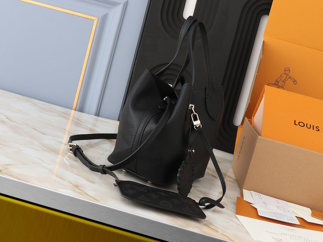 Chic & Stylish Bags