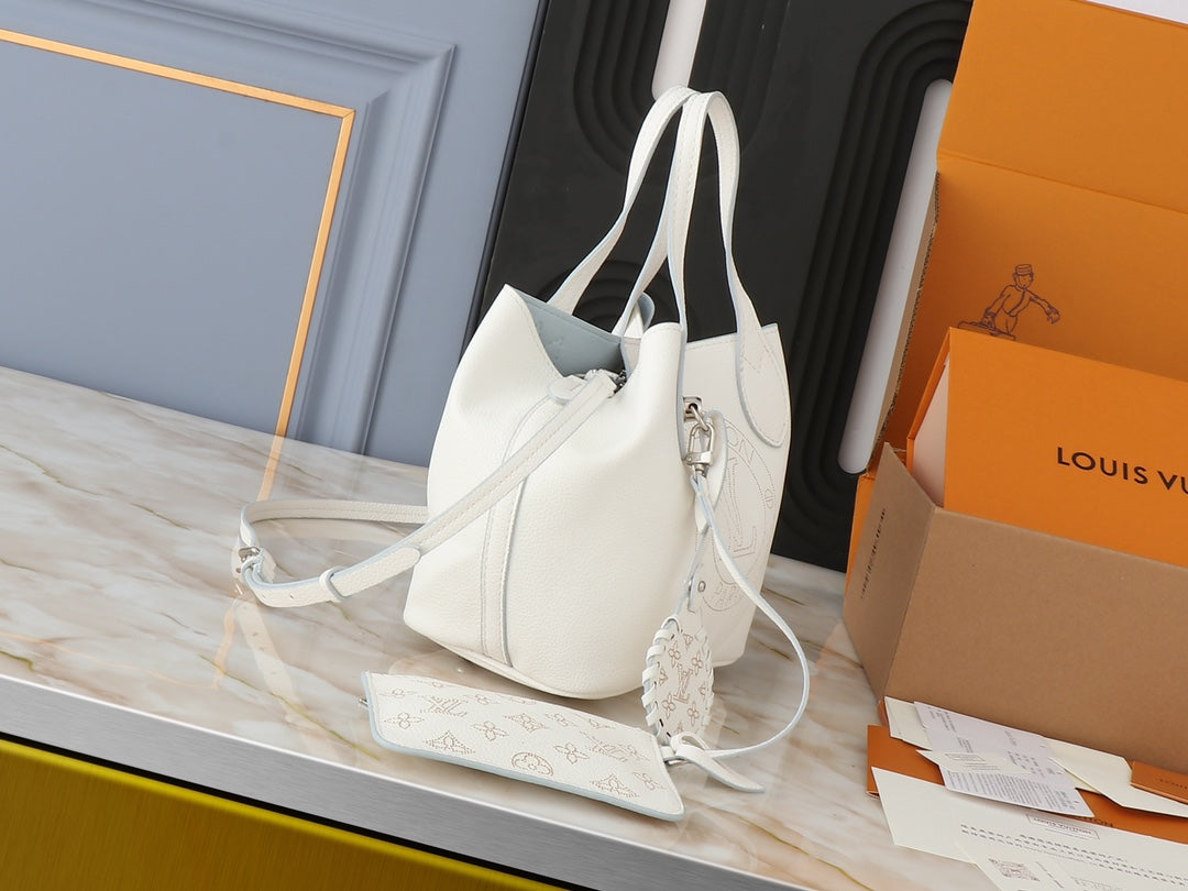 Chic & Stylish Bags