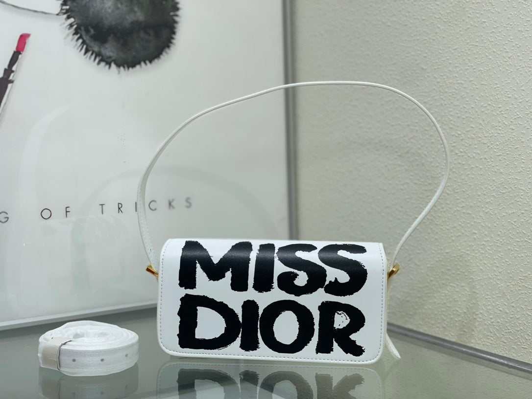 Chic & Stylish Bags