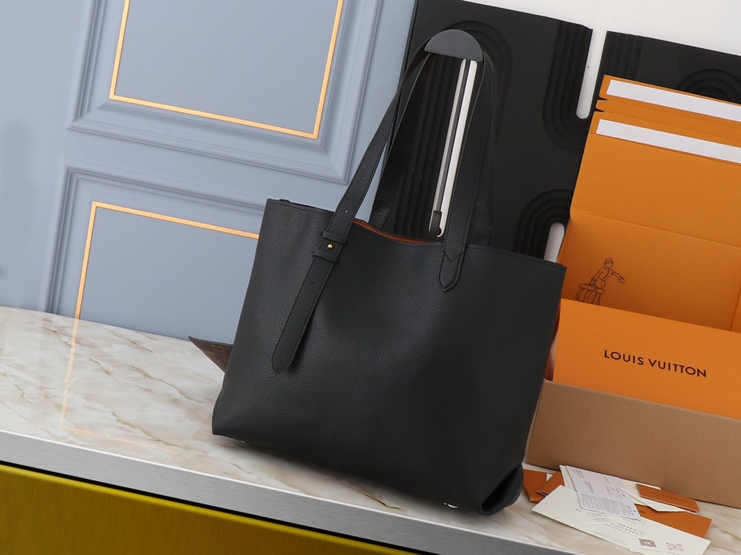 Chic & Stylish Bags