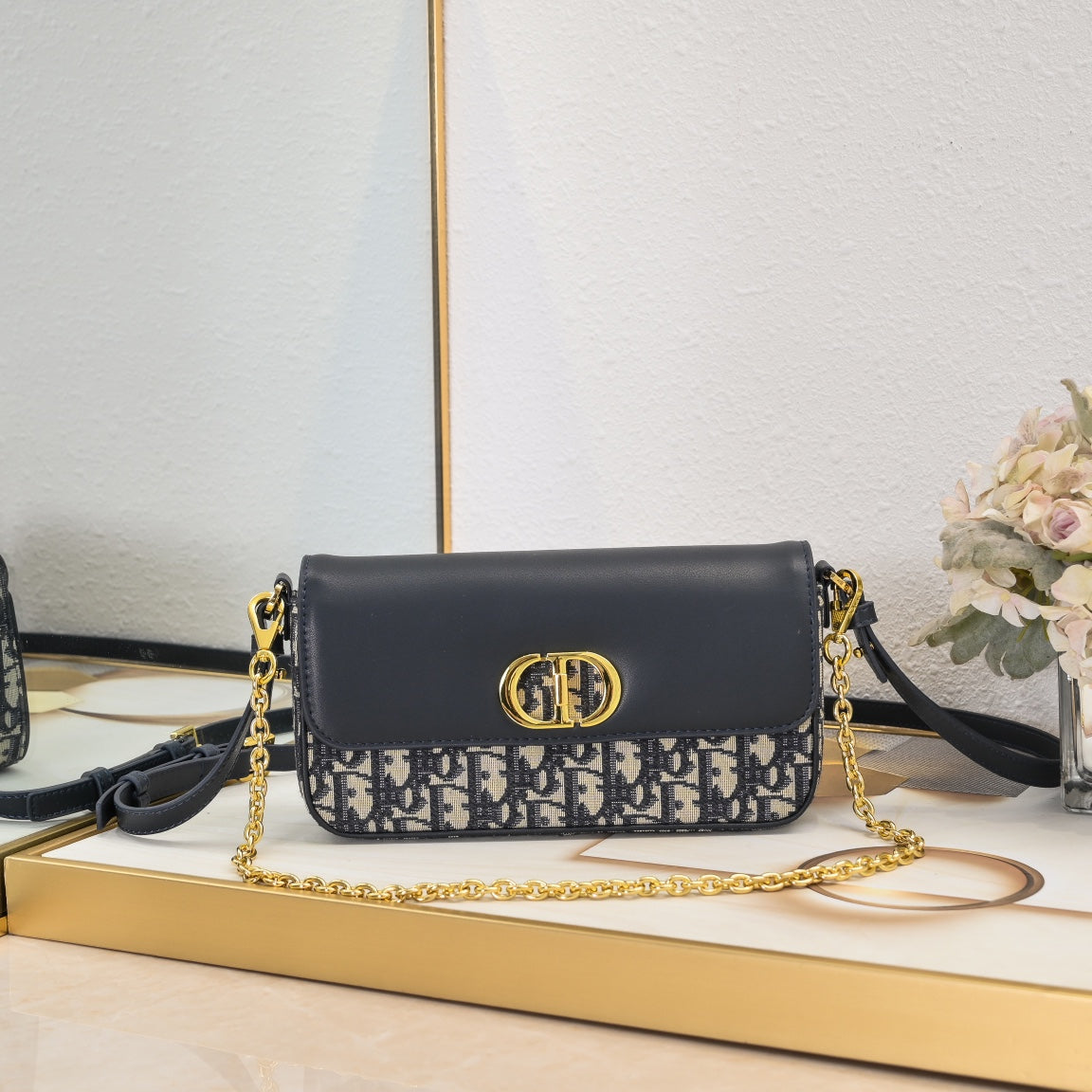 Chic & Stylish Bags