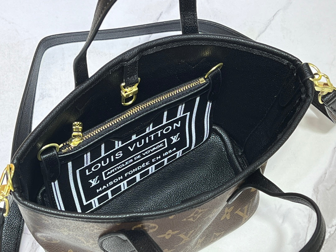 Chic & Stylish Bags
