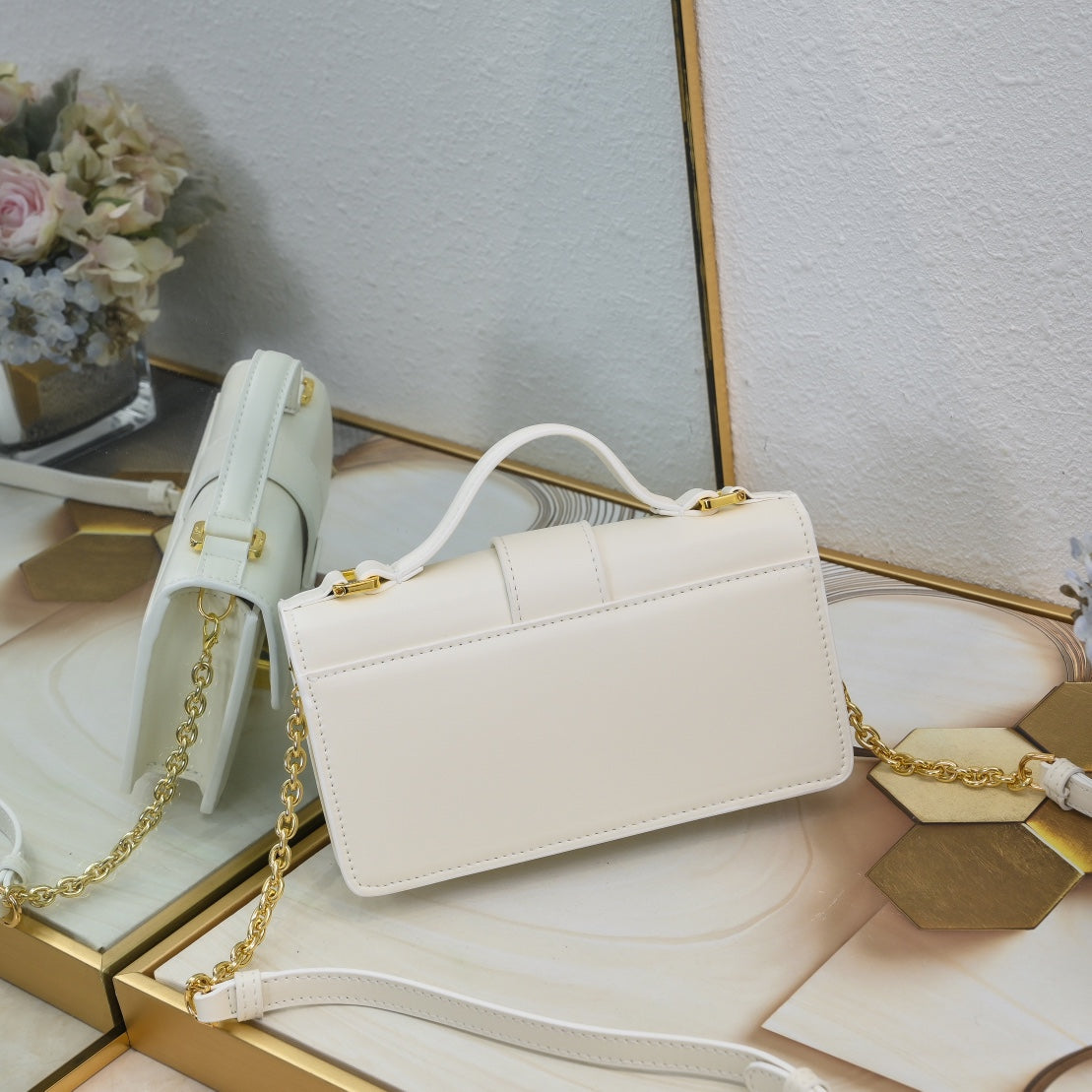 Chic & Stylish Bags