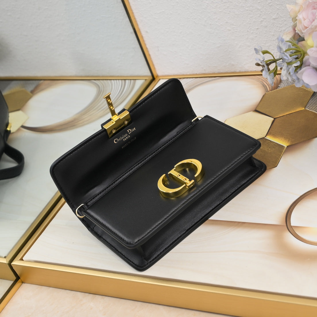 Chic & Stylish Bags