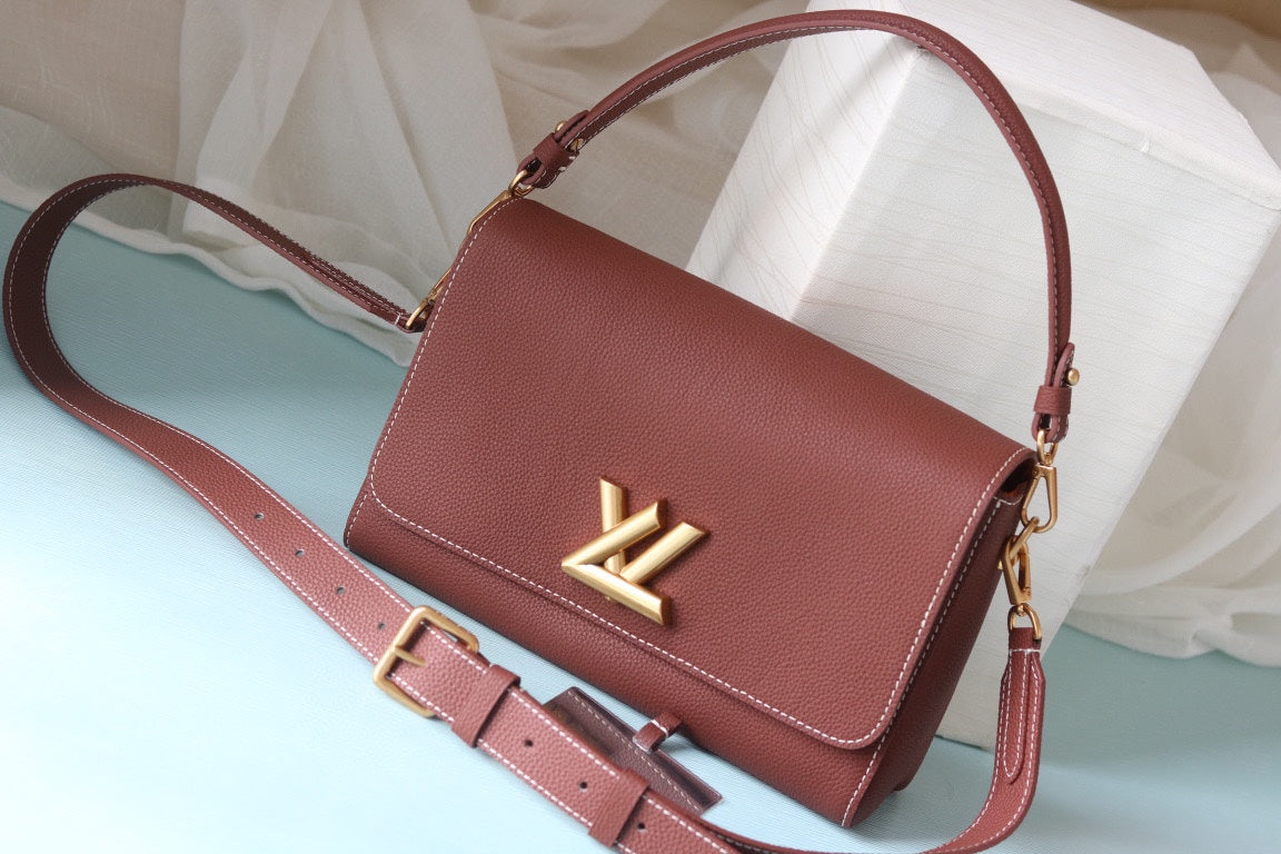Chic & Stylish Bags