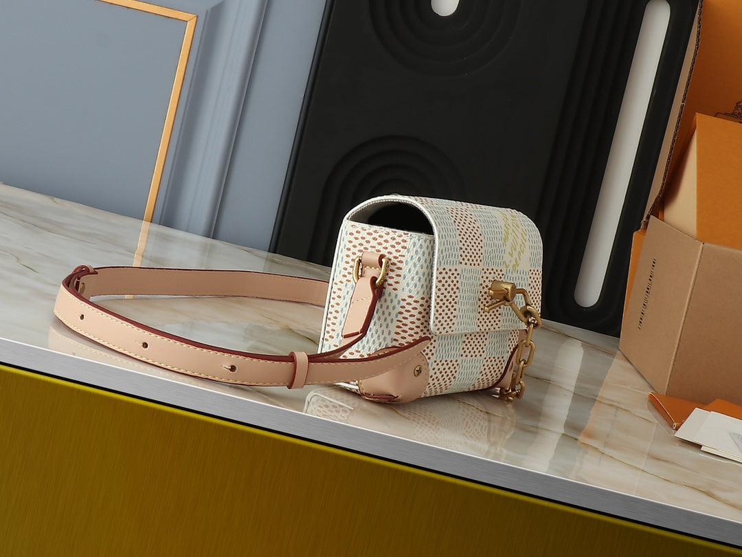 Chic & Stylish Bags