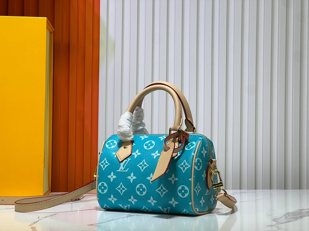 Chic & Stylish Bags