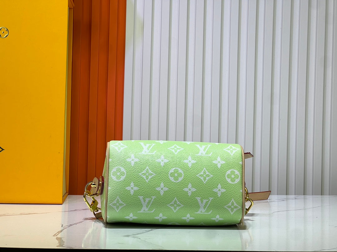 Chic & Stylish Bags