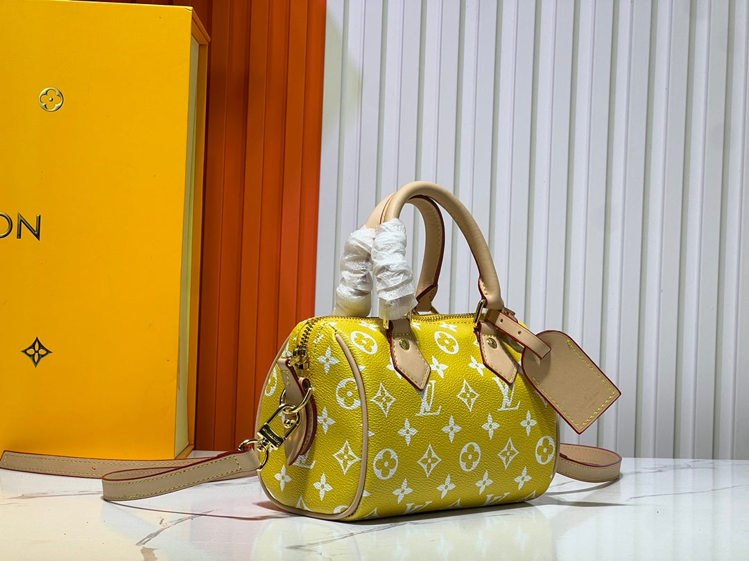Chic & Stylish Bags
