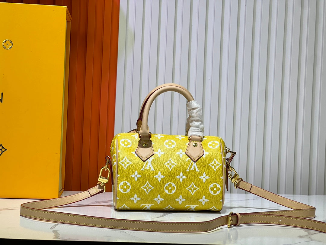 Chic & Stylish Bags